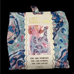 Simply Southern Large Market Tote fold up